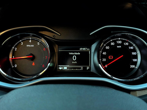 Chevrolet Onix Plus 10tat Pr2