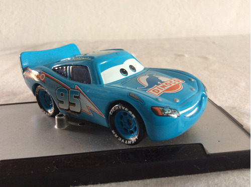 Disney Pixar Cars Rayo Mcqueen Dinoco Mattel Original Nuevo