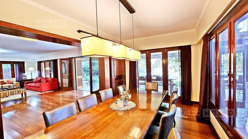 Imagen 5 de 30 de Casa Chalet Clásico En Venta Con Pileta En San Isidro- Las Lomas-jockey
