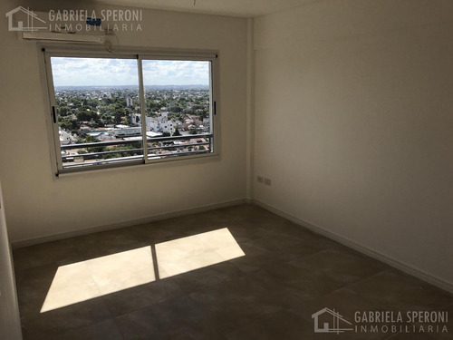 Imagen 10 de 14 de Vergara 1543 Piso 20° Con Cochera I Banfield