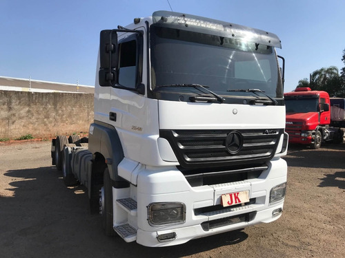 Mercedes Benz 2540 Ano 2010