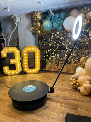 Imagen 2 de 10 de Servicio De Plataforma 360 Cabina 360 Espejo Magico Fotocabi
