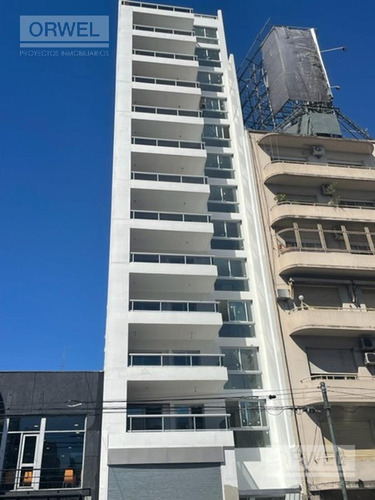 Imagen 15 de 18 de 3 Ambientes Super Amplios - Luminoso - Balcon Aterrazado - Parrilla Propia