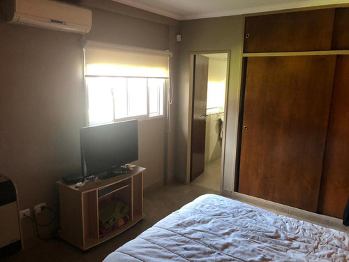 Imagen 15 de 30 de Casa En Venta - Zona Ituzaingo - 4 Ambientes En Lote Propio - Impecable Estado