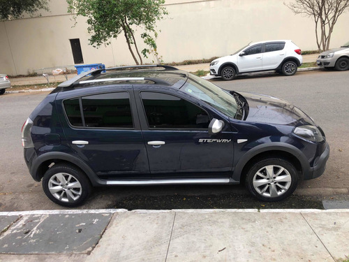 Imagem 4 de 5 de Renault Sandero 2013 1.6 16v Privilège Hi-flex Aut. 5p