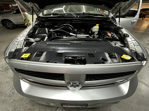 RAM Ram 2500 5.7 R/t Regular Cab 2500 4x4 At