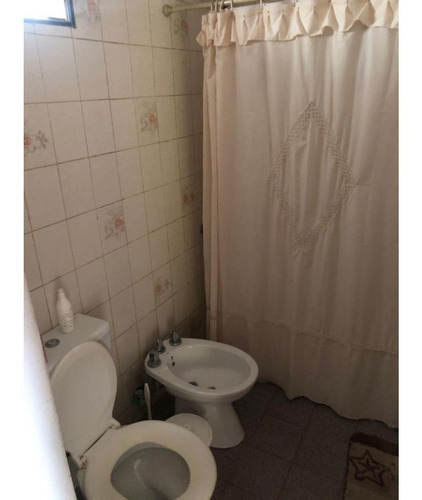 Imagen 11 de 12 de Casa De 1 Dormitorio Barrio La Amalia