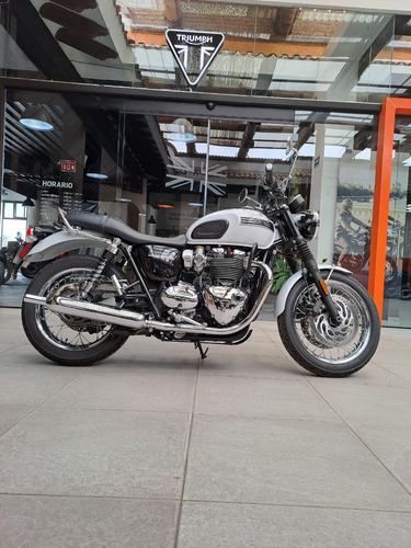 Triumph Bonneville T120 Diamond