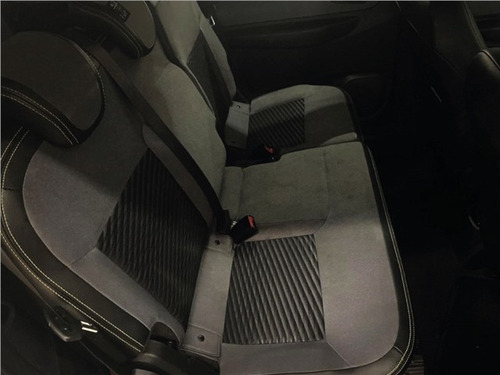 Chevrolet Spin 1.8 Activ7 8v Flex 4p Automático