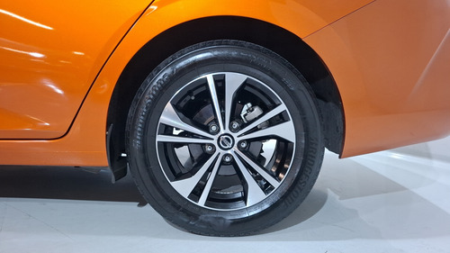 Nissan Sentra 2.0 Advance Cvt