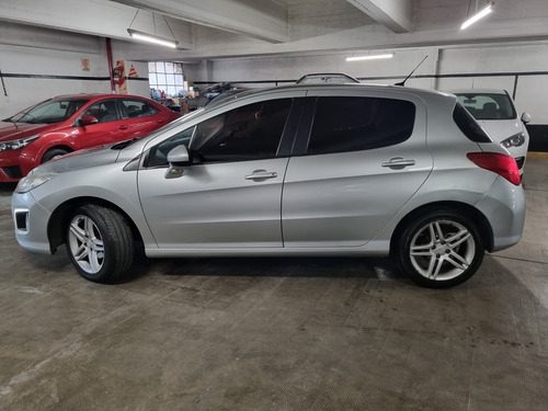Peugeot 308 2.0 Feline 143cv