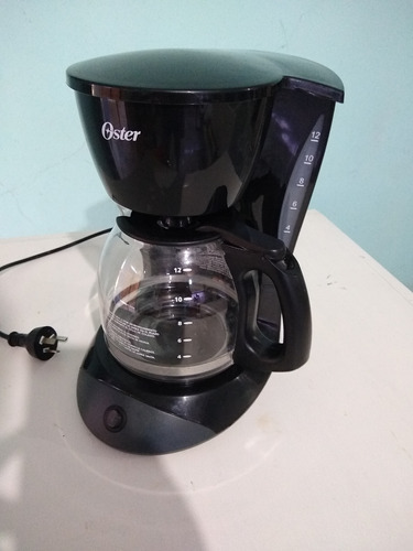 Cafetera Oster 12 Tazas Filtro Permanente 1.5l 220v