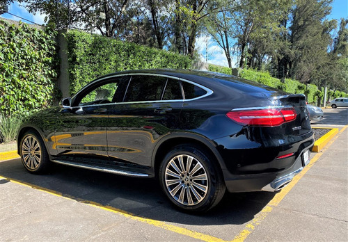 Imagen 9 de 11 de Mercedes Benz Glc300 Coupe 2018 Con 40 Mil Kms