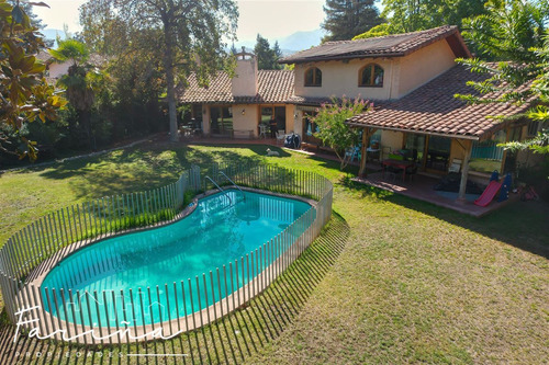 Venta Casa 3d + 4b,lo Barnechea