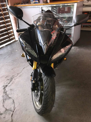 Yamaha R6