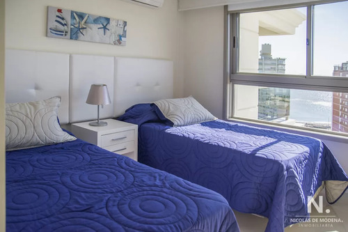 Departamento En Venta Con Vista Al Mar En Torre Imperiale.