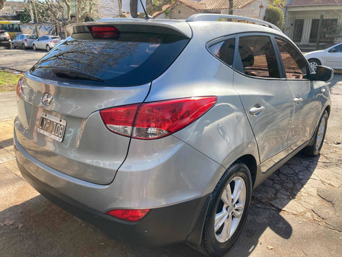 Imagen 3 de 19 de Hyundai Tucson 2012 2.0 Gl 6at 2wd