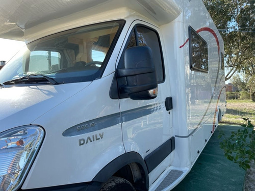 Imagem 4 de 10 de Motorhome Iveco Daily 55c16 Santo Inácio 8.1 Si