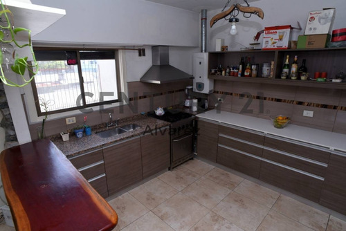 Imagen 3 de 23 de Departamento En Venta 3 Amb Con Cochera Lanus