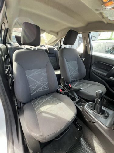Ford Fiesta Kinetic 1.6 Sedan Se 120cv