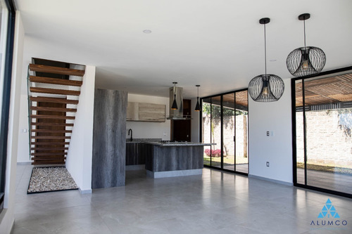 Venta De Residencia En San Andrés Cholula