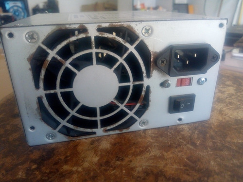 Imagen 1 de 4 de Fuente De Poder Atx 525w