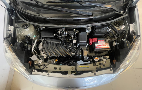 Nissan March Active Pure Drive