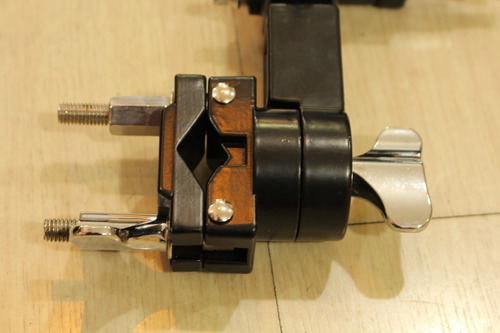 Imagem 4 de 7 de Clamp Bateria Tom Holder Novo Frete Grátis Cromado Suporte