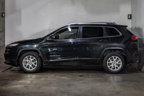 Jeep Cherokee 3.2 Longitude