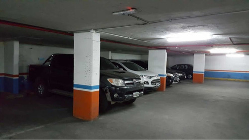 Imagen 4 de 13 de En Venta ( Parking / Playa De Estacionamiento )