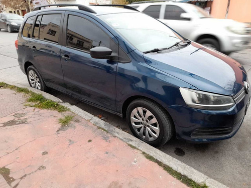Imagen 3 de 5 de Volkswagen Suran 1.6 Comfortline 101cv 11a 2014