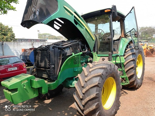 John Deere 7225j