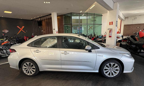 Toyota Corolla 1.8 Altis Hybrid Flex Aut. 4p Hibrido Flex