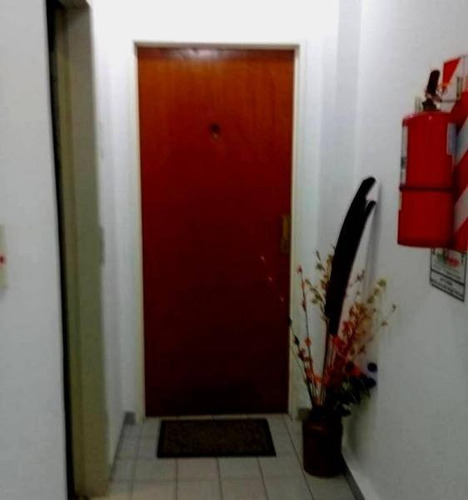 Imagen 3 de 21 de Departamento 3 Amb-mucha Luz-impecable