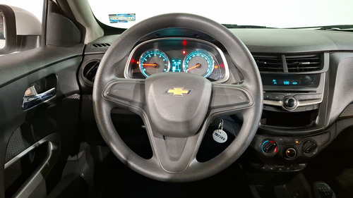 Chevrolet Aveo 1.5 LS A