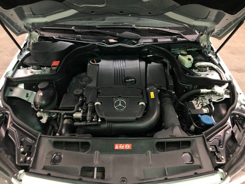 Imagen 9 de 16 de Mercedes Benz C200 Blue Efficiency 1.8 2012 * Financio *