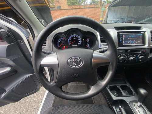 Toyota Fortuner 2.7 Sr5 Urbana At 4x2 2015