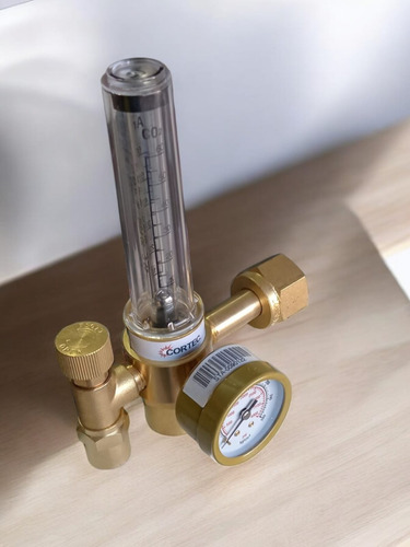 Regulador Con Flujometro Para Co2 Cortec
