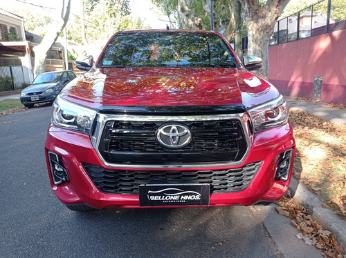 Imagen 2 de 18 de Toyota Hilux Srx 4x4 2.8 Tdi Caja Manual De 6ta Año 2018