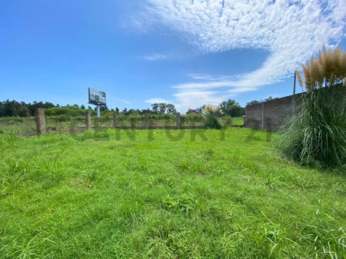 Venta - Terreno De 220m² - Av. Córdoba, Fisherton