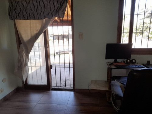 Imagen 14 de 21 de Quinta En Venta ...moreno ...excelente Ubicacion