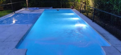 Imagen 2 de 11 de Isla De Los Estados - Casa 4 Amb. Parque Y Piscina