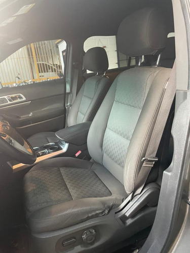 Imagen 7 de 10 de Ford Explorer