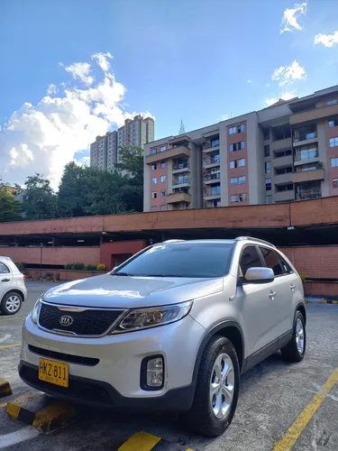 Kia Sorento 2.4 Radical 4x2