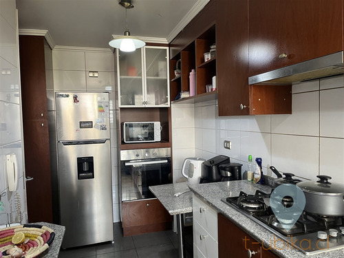 Venta Depto. 2d/2b 1e/1b A Pasos Campus Oriente Uc, Metro L3