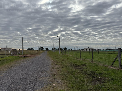 Venta. Lote Totalmente Perimetrado. Las Acacias. Los Pinos