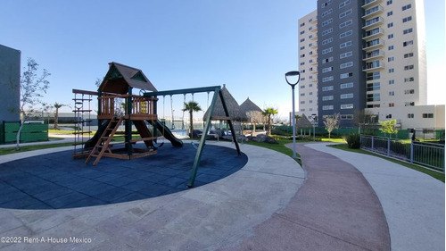 Departamento, Alberca+palapas+juegos Infantiles Querétaro