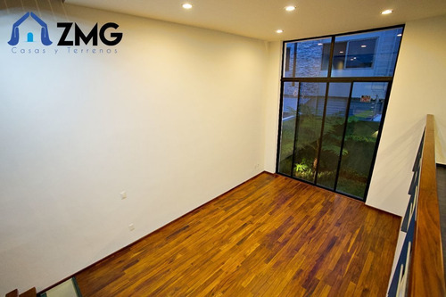 Imagen 15 de 30 de Casa De Lujo Nueva En Punto Sur 1 Frente A Parque Privado