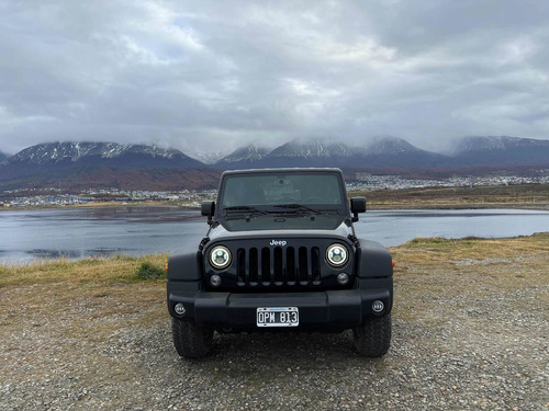 Imagen 3 de 15 de Jeep Wrangler 2014 3.6 Unlimited 284hp Mtx
