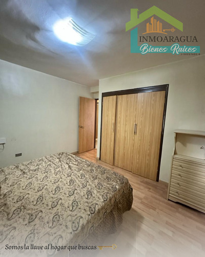 Alquiler De Apartamento Piso Bajo/ San Isidro/ Yp1390